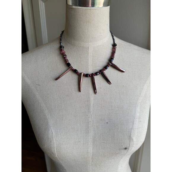 Ruby Garnet Pink Tourmaline Abalone Claw Black Spinel Beaded Necklace - Picture 5 of 7